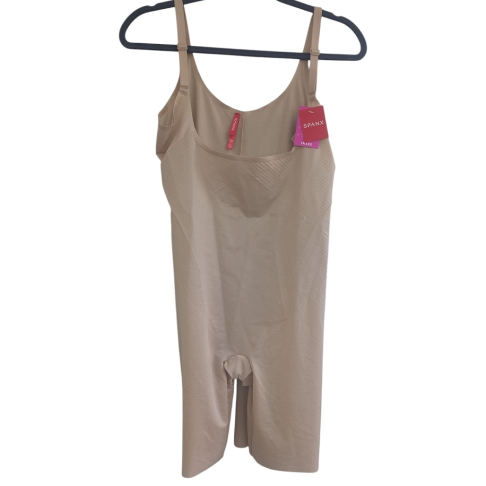 SPANX Open Bust Mid Thigh Bodysuit Champagne Beige. NWT 1X